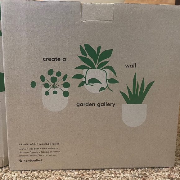 West Elm Ceramic Wallscape Planter. Never used. In original box. - Picture 7 of 9